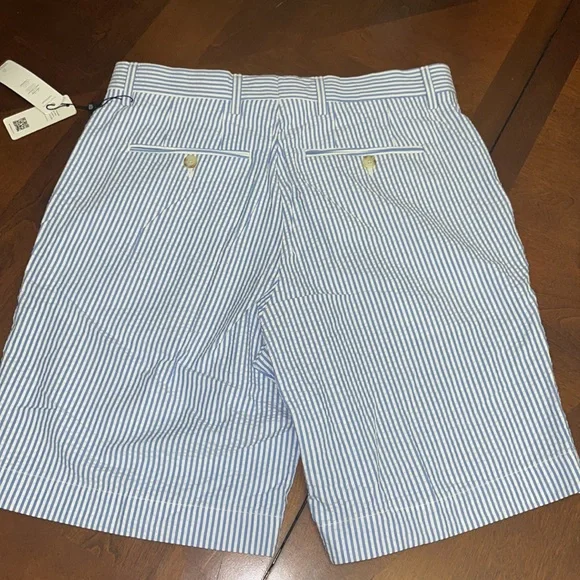 Turtleson Seersucker Stripe, flat front shorts, Mens size 32. NWT - Picture 2 of 4